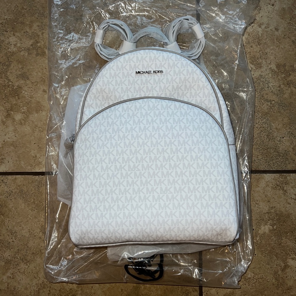 Michael Kors Large Abbey Backpack NWT Handbag